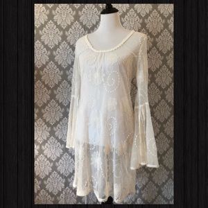 💥CLEARANCE💥Lovely White Sheer Dress